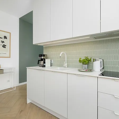 Pistachio Z Balkonem W Nowoczesnej Inwestycji Z Basenem & Tarasem By Renters * Sianożęty