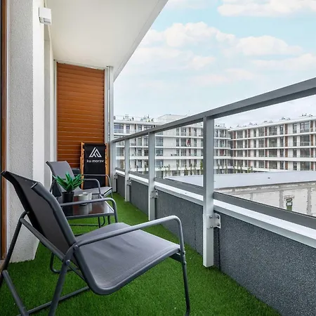 Pistachio Z Balkonem W Nowoczesnej Inwestycji Z Basenem & Tarasem By Renters *